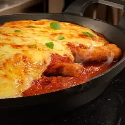Meio Parmegiana de Filé de Frango